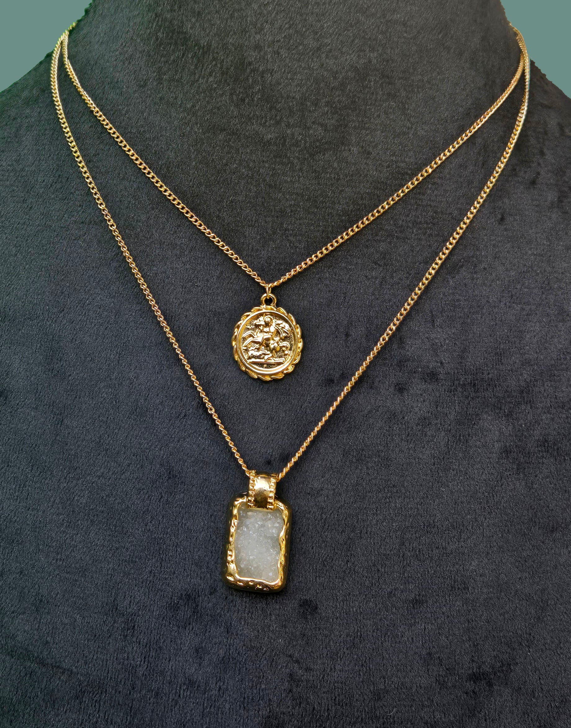 Blushy Stone Pendant Necklace